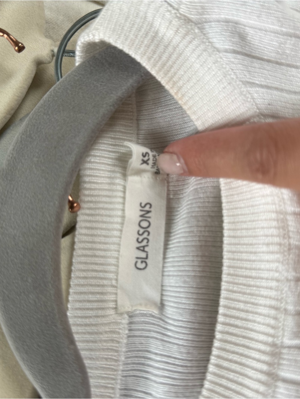 Gleason’s Ribbed Long-Sleeve Top - White - Picture 2 of 2